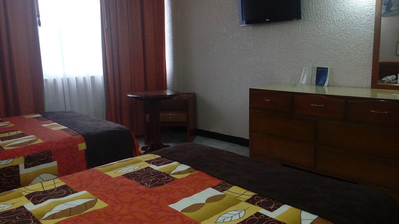 Hotel Cabildos 塔帕丘拉 外观 照片