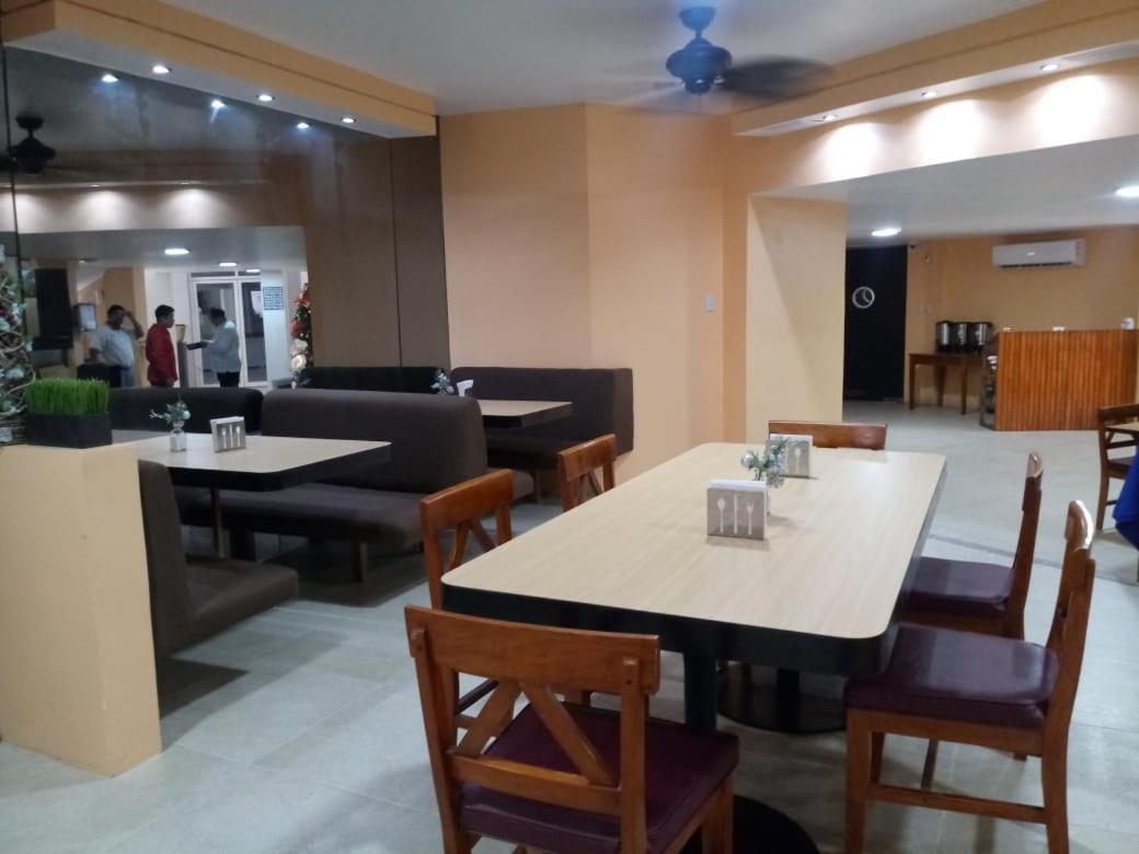 Hotel Cabildos 塔帕丘拉 外观 照片