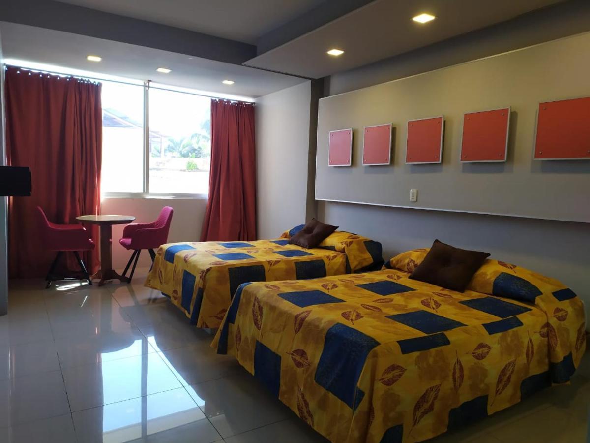 Hotel Cabildos 塔帕丘拉 外观 照片